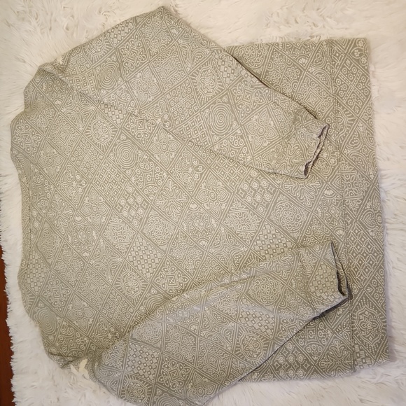 Lucky Brand Embroidered Pullover Sweatshirt - Picture 8 of 11